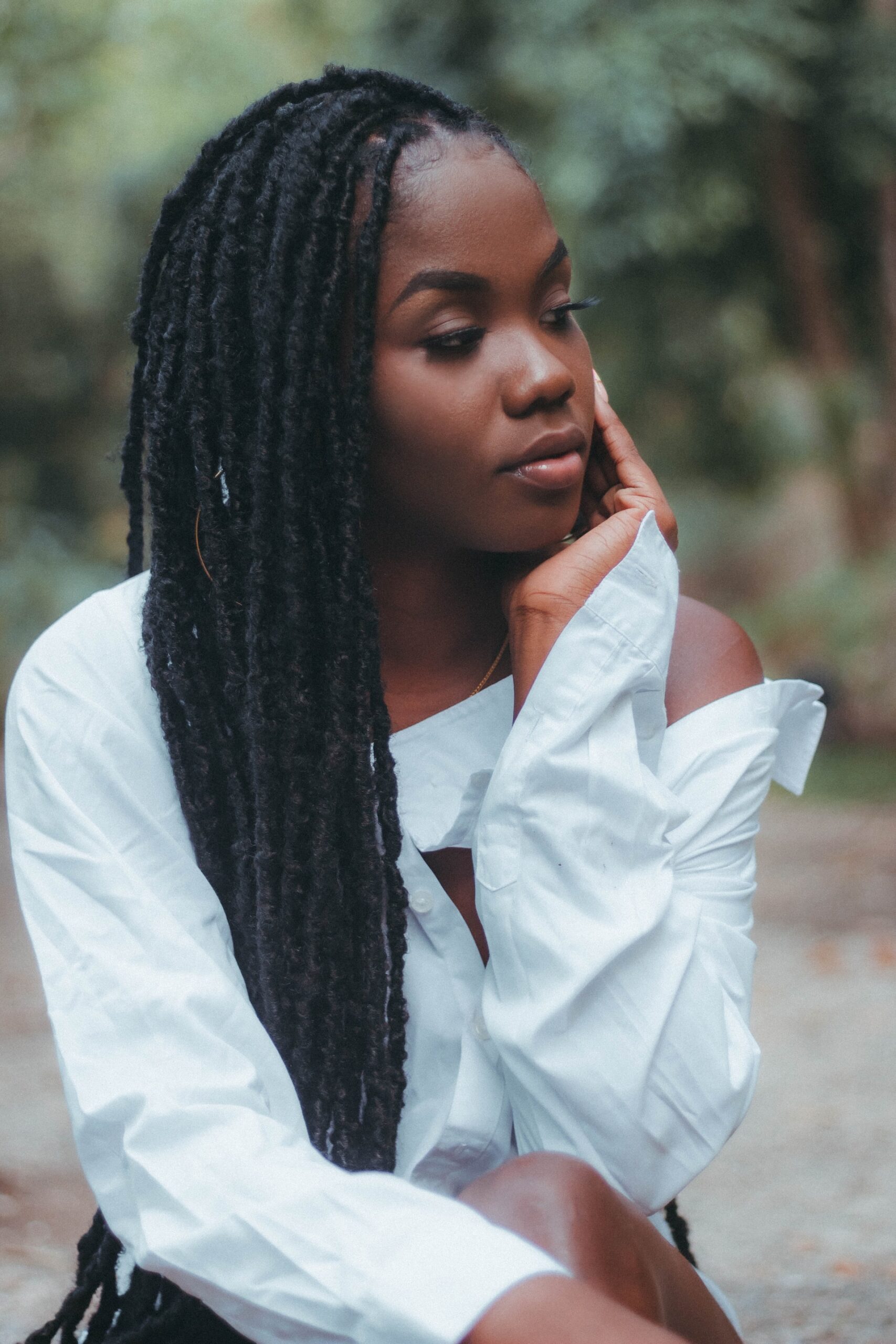 How To Actually Moisturize Your Locs?